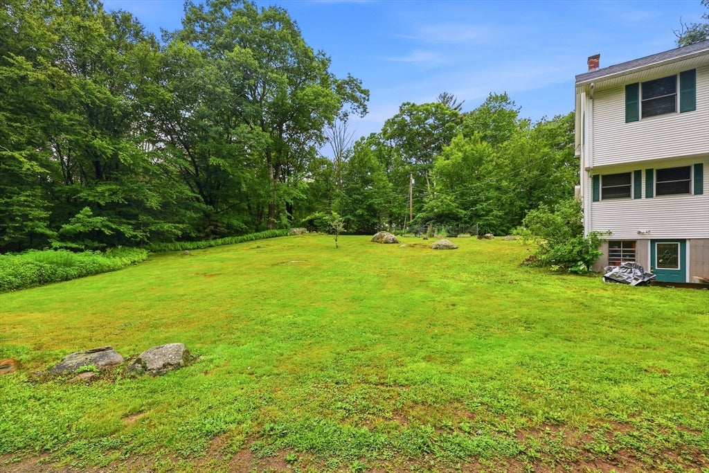 10 Lyman Barnes Rd, Brimfield, MA Photo #30