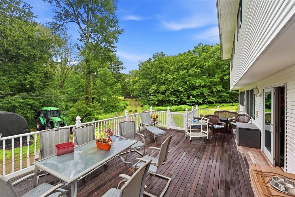 10 Lyman Barnes Rd, Brimfield, MA Photo #35