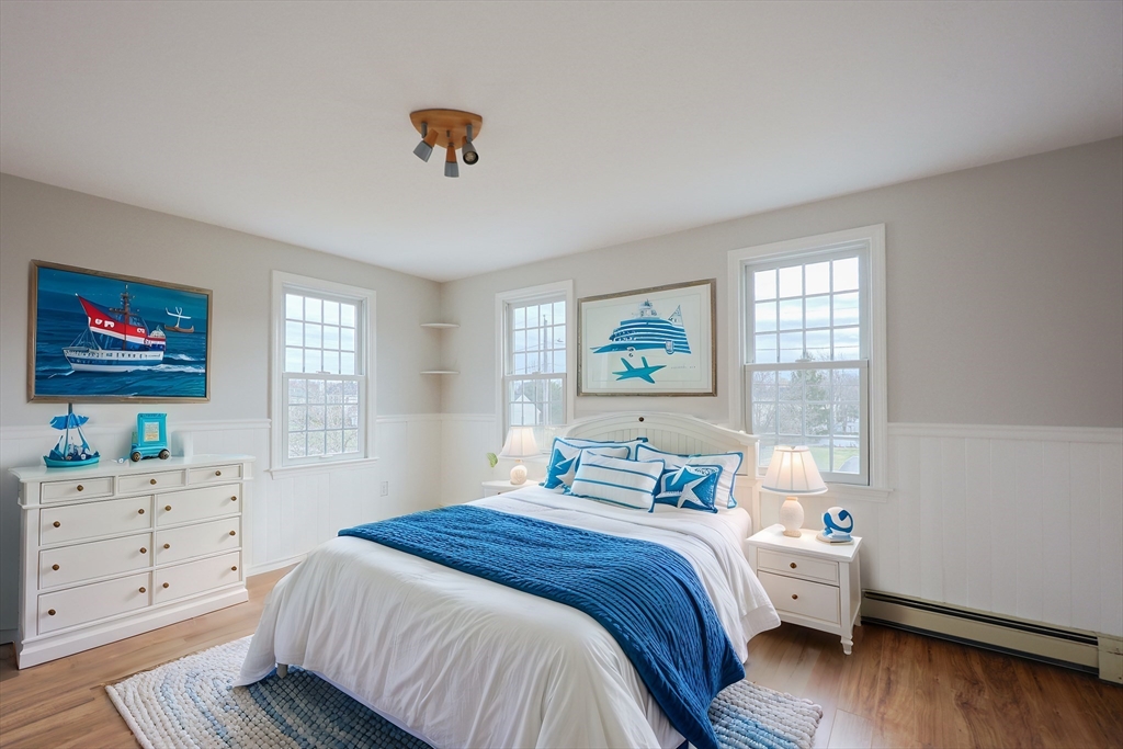 Attleboro, Massachusetts 02703, United States, 3 Bedrooms Bedrooms, ,3 BathroomsBathrooms,Residential,Pending,101735