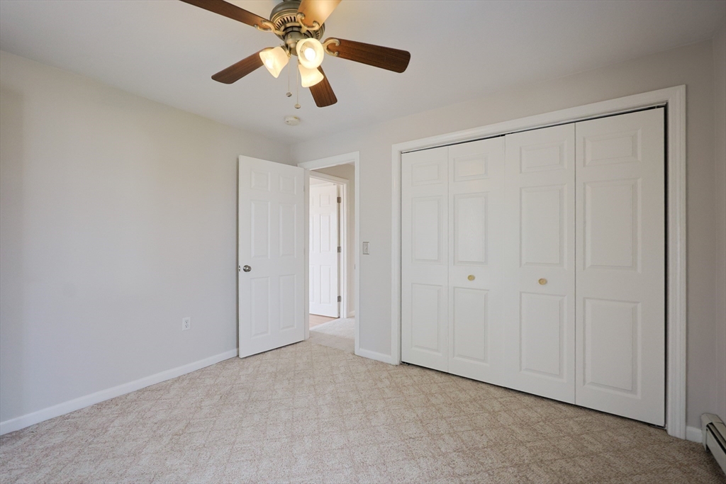 Attleboro, Massachusetts 02703, United States, 3 Bedrooms Bedrooms, ,3 BathroomsBathrooms,Residential,Pending,101735