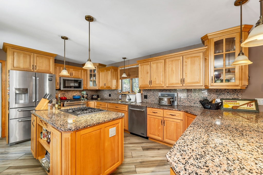 48 Maple Manor Rd