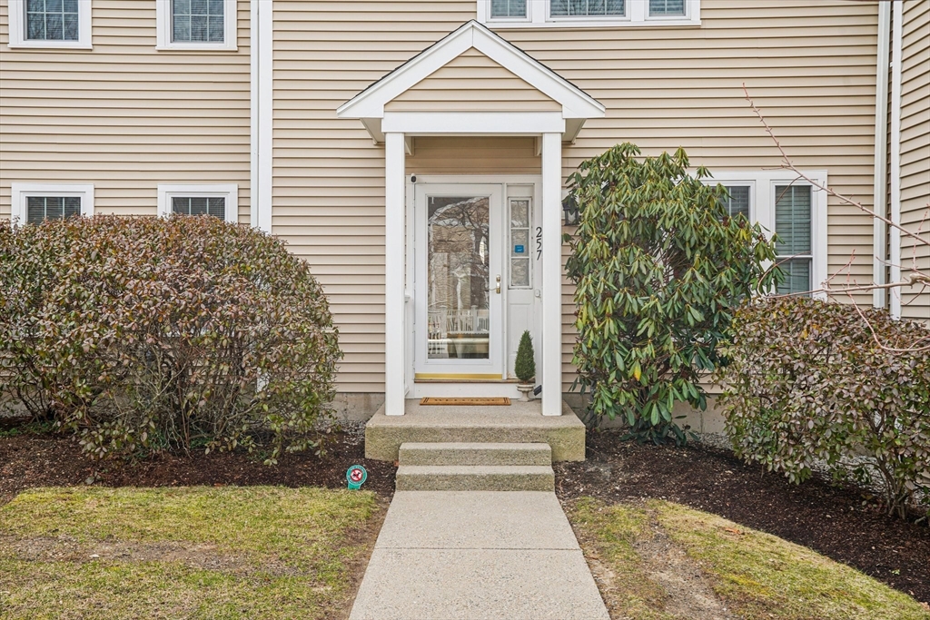 257 Allerton Commons Ln 257