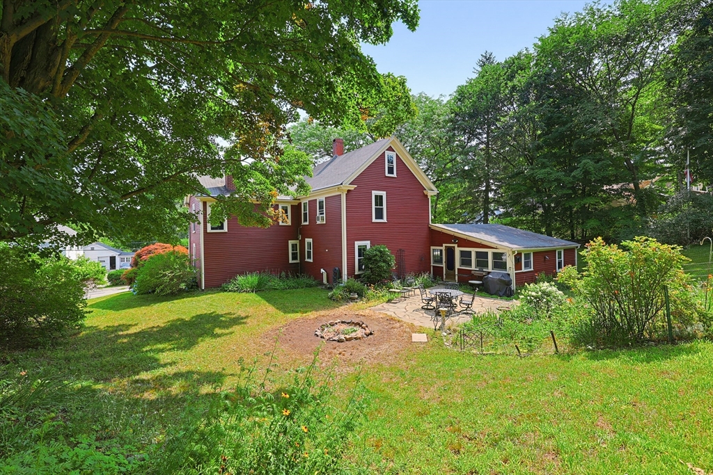 19 King St, Groveland, MA, 19 King St, Groveland, MA Photo #4