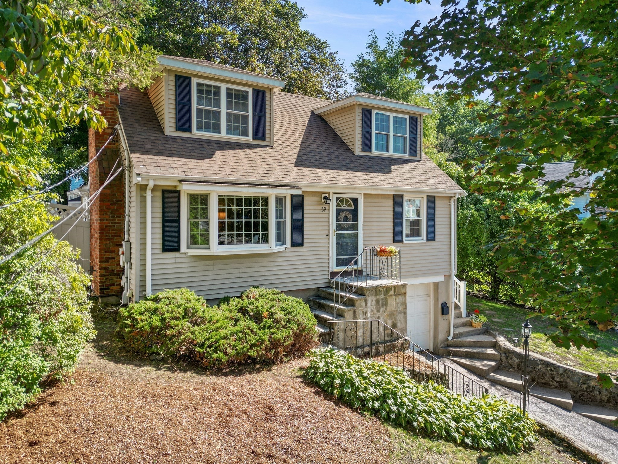 69 Hemlock St, Arlington, MA Photo #1