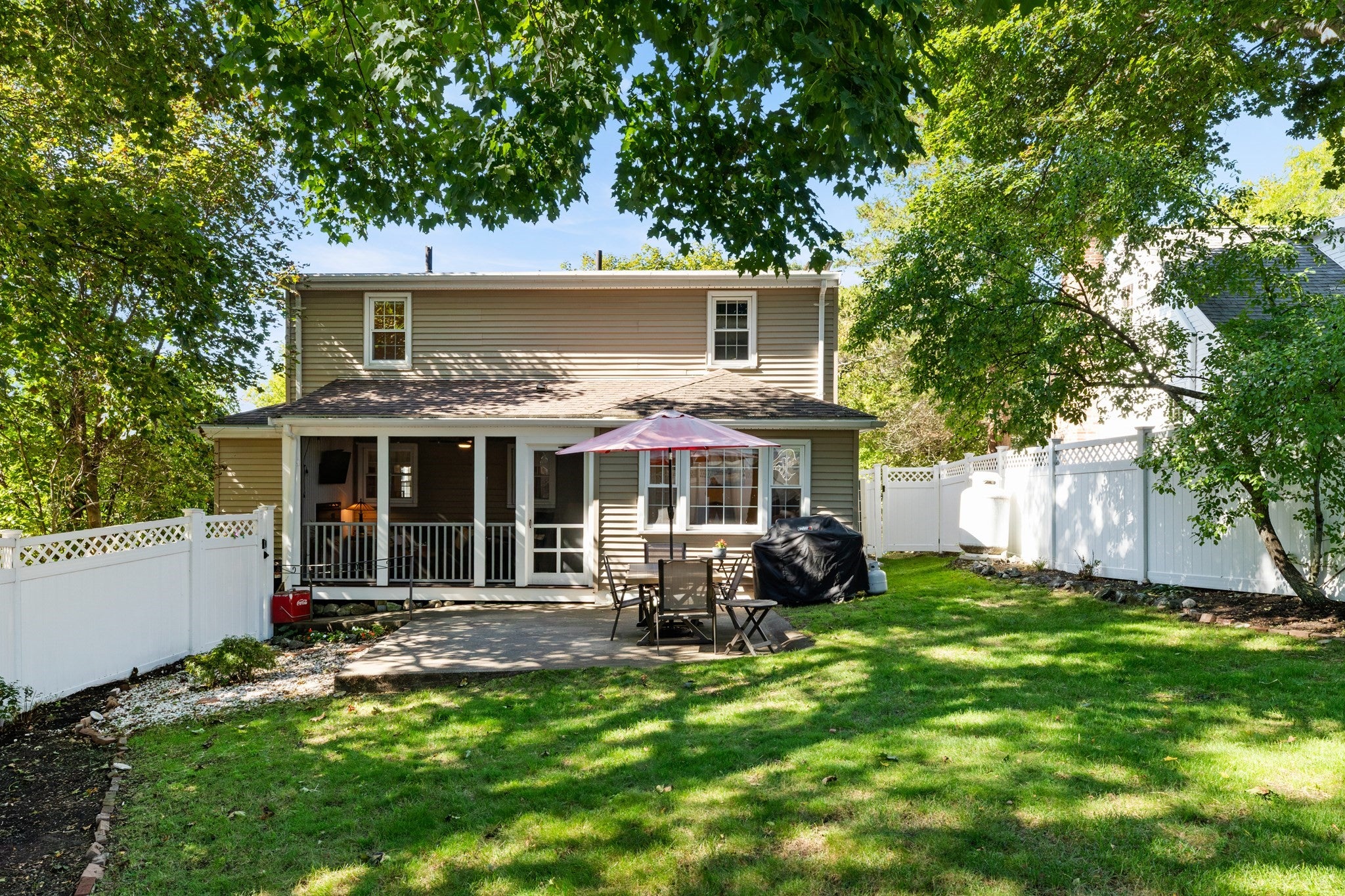 69 Hemlock St, Arlington, MA Photo #22