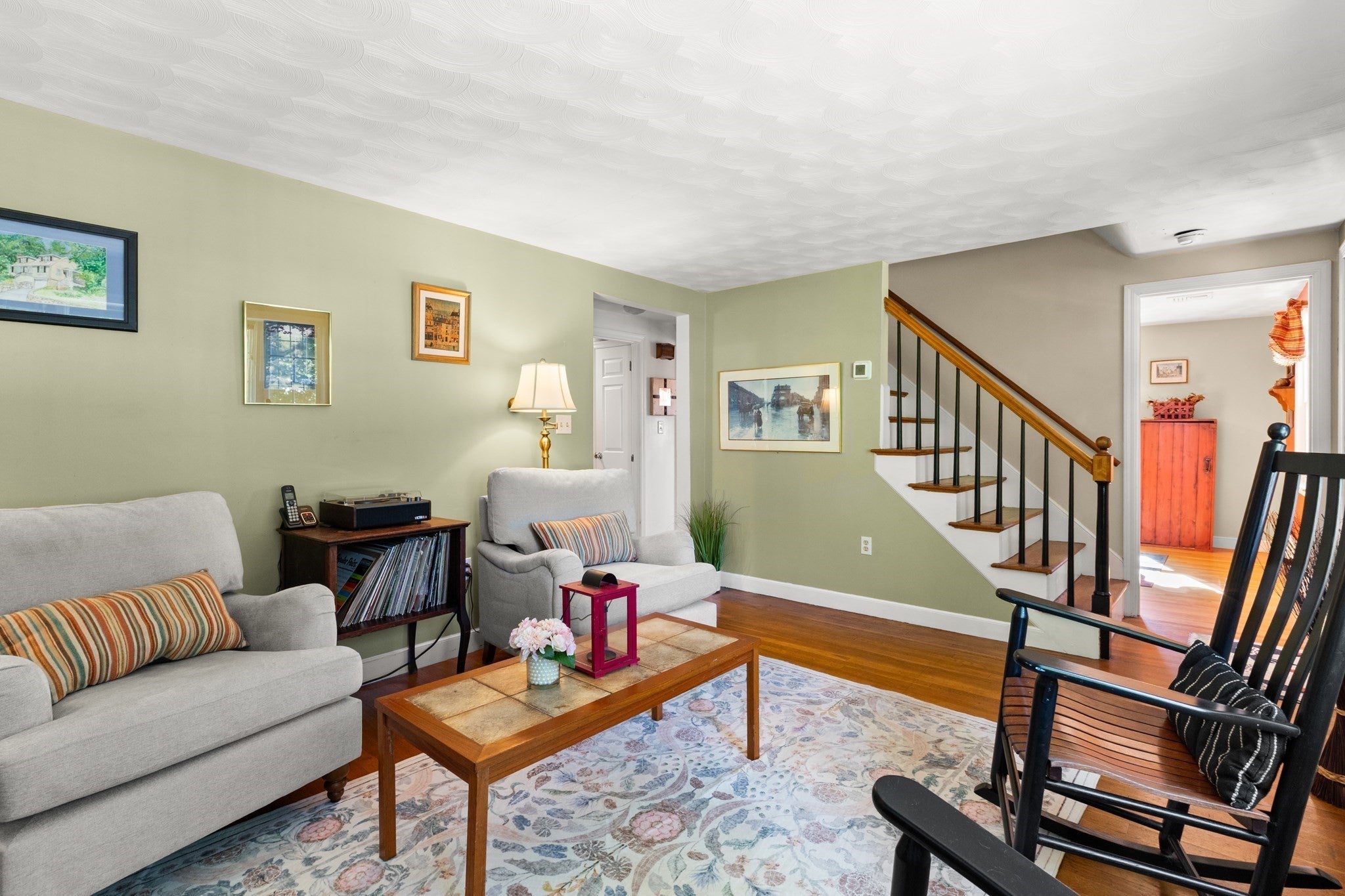 69 Hemlock St, Arlington, MA Photo #9
