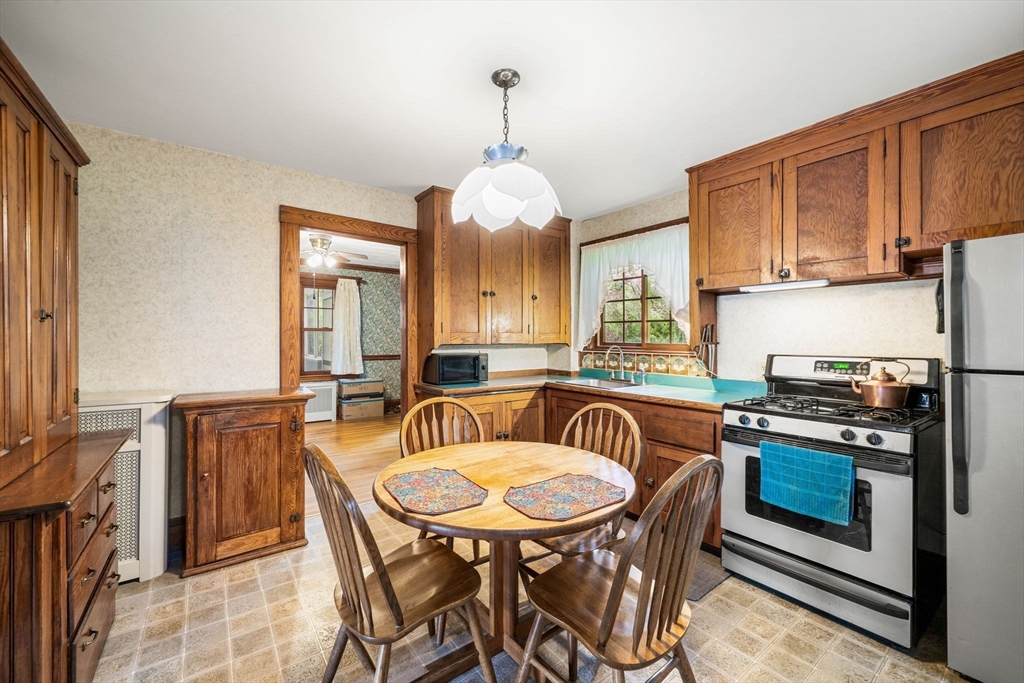 76 Elm St, Medford, MA, 76 Elm St, Medford, MA Photo #10