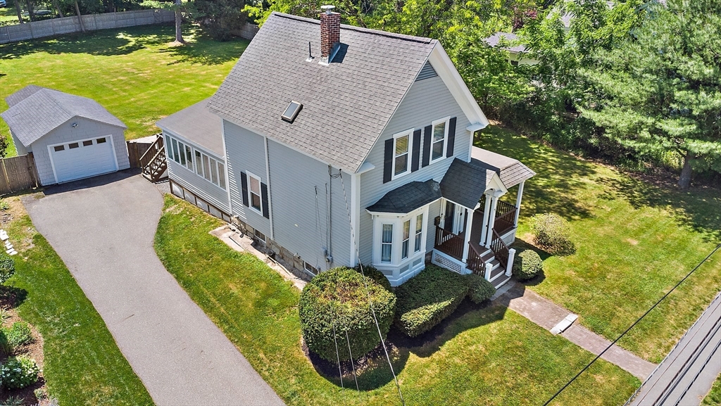 45 Davis St