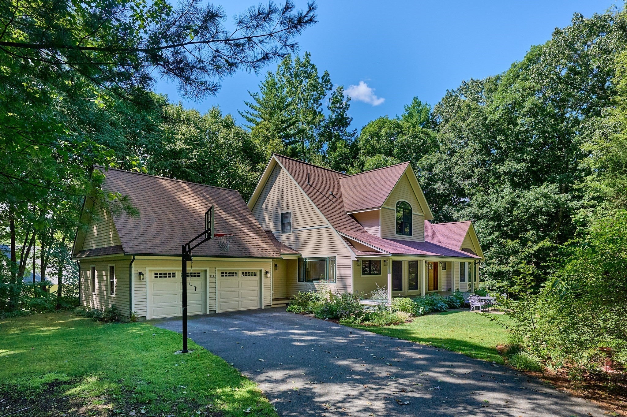 719 Park Hill Road, Northampton, MA, 719 Park Hill Road, Northampton, MA Photo #2