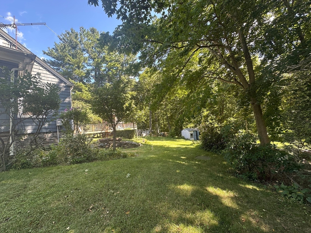 264 Brattle St