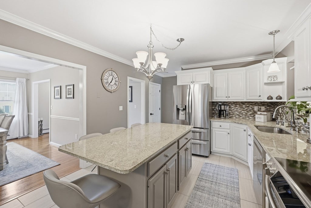 21 Wildflower Dr, Sutton, MA, 21 Wildflower Dr, Sutton, MA Photo #13