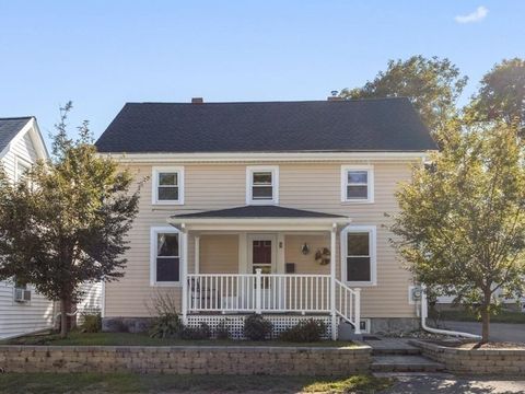 9 John St Waltham MA 02453