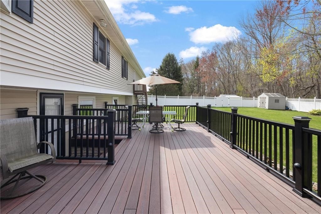 30 Forest View Dr