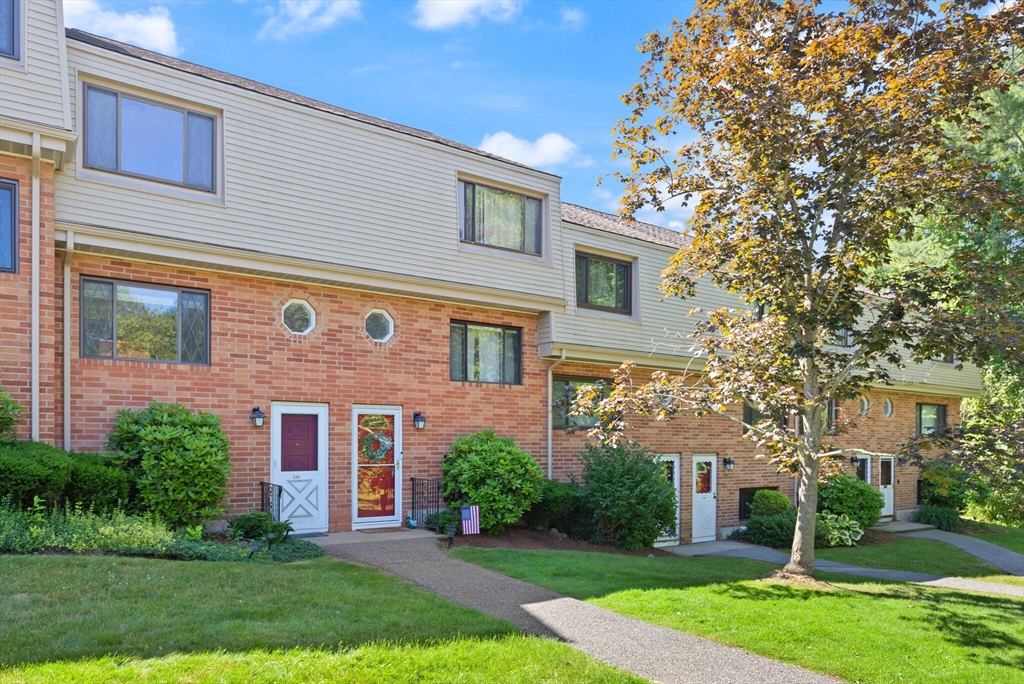 246 Farrwood Dr 246