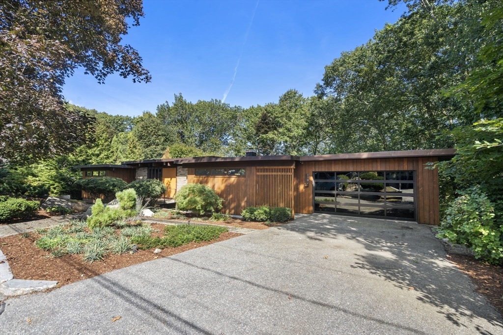 110 Ellis Farm Ln