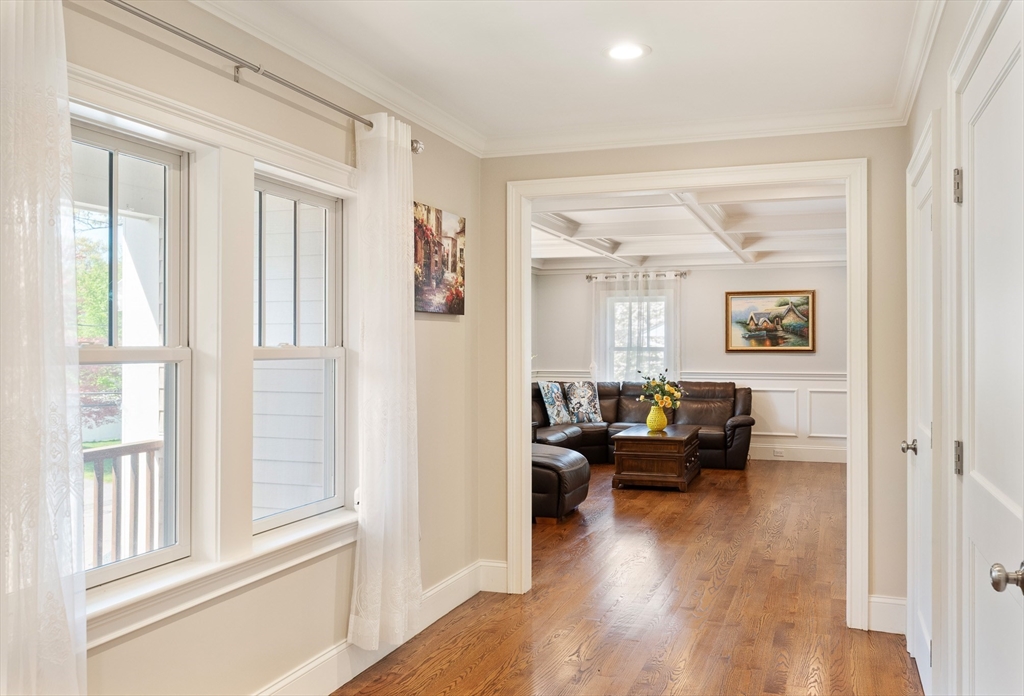 24 Dogwood Ln