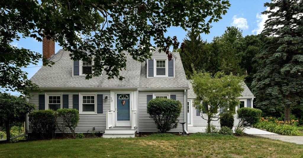 70 Sherwood Hill Dr, Holden, MA Photo #1