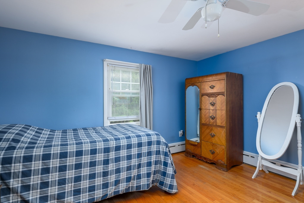 70 Sherwood Hill Dr, Holden, MA Photo #22