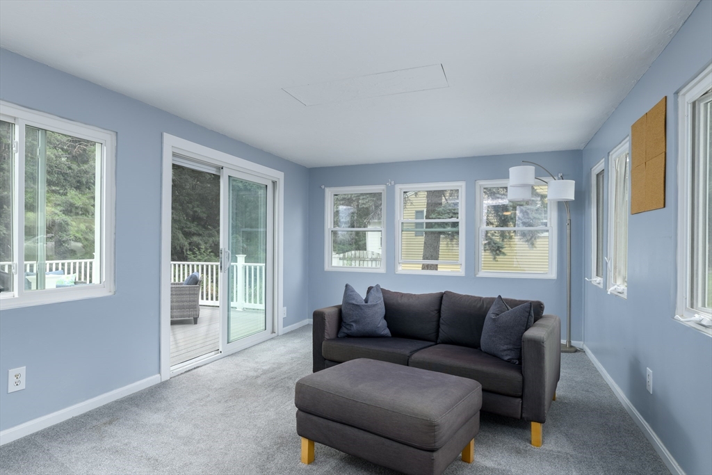 70 Sherwood Hill Dr, Holden, MA Photo #10