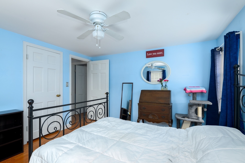 70 Sherwood Hill Dr, Holden, MA Photo #18