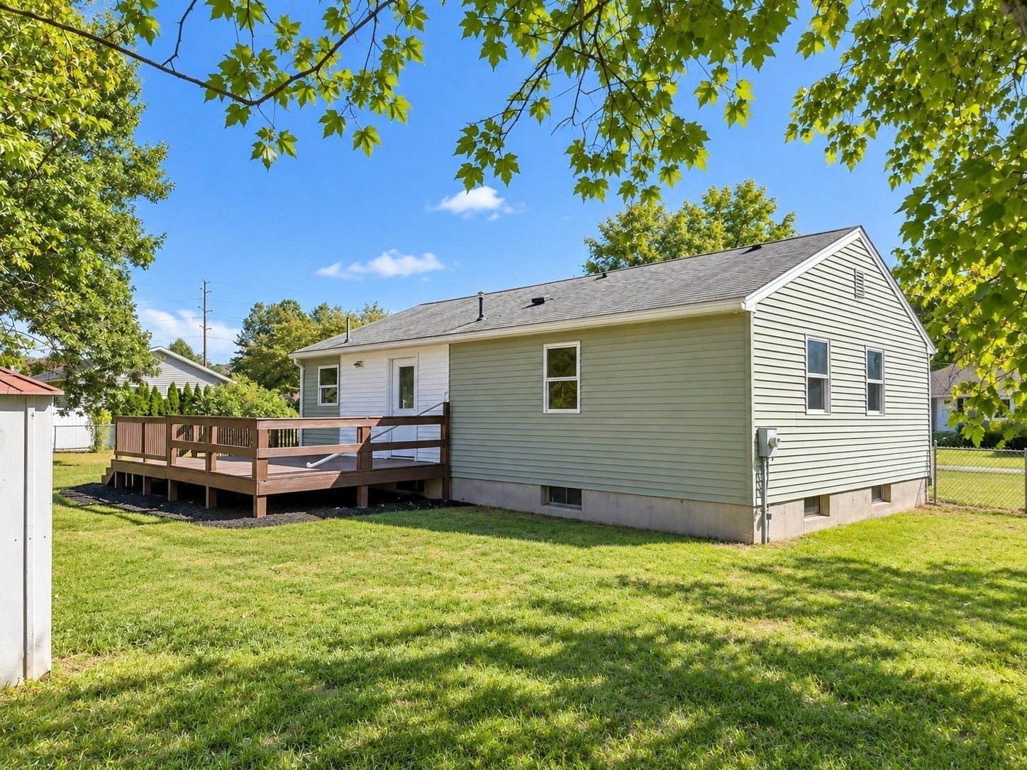 32 Campbell Dr, Easthampton, MA, 32 Campbell Dr, Easthampton, MA Photo #8