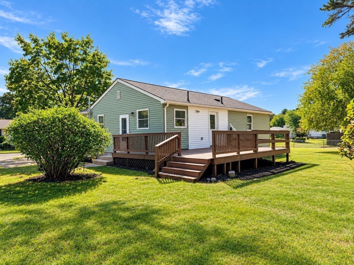 32 Campbell Dr, Easthampton, MA, 32 Campbell Dr, Easthampton, MA Photo #7