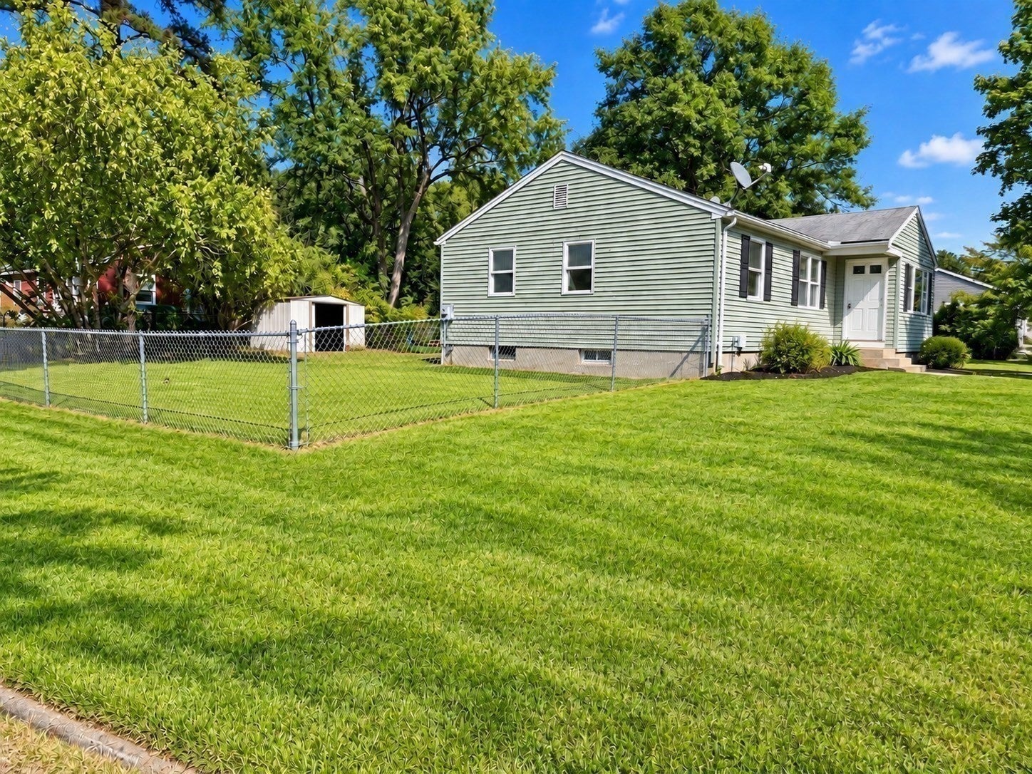 32 Campbell Dr, Easthampton, MA, 32 Campbell Dr, Easthampton, MA Photo #9