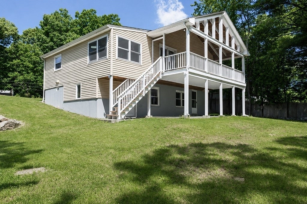 82 Cottage St