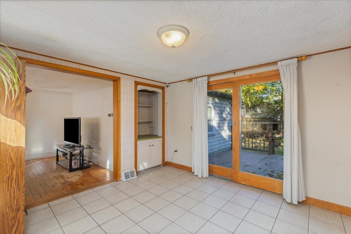11 Lackey St, Haverhill, MA, 11 Lackey St, Haverhill, MA Photo #20