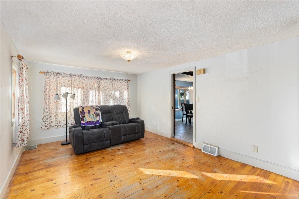 11 Lackey St, Haverhill, MA, 11 Lackey St, Haverhill, MA Photo #14