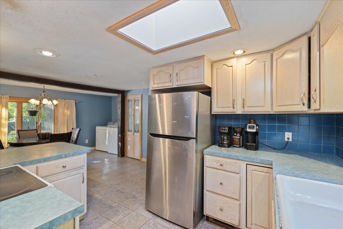 11 Lackey St, Haverhill, MA, 11 Lackey St, Haverhill, MA Photo #9