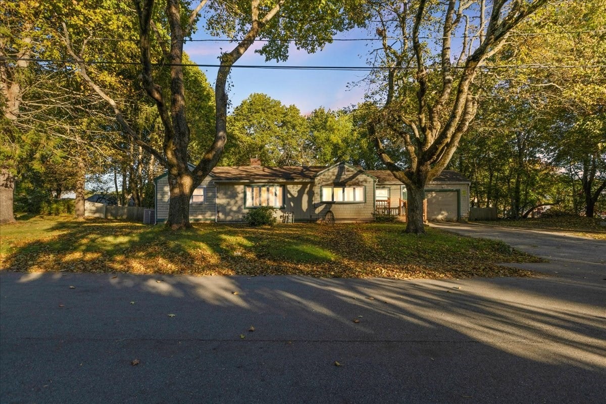 11 Lackey St, Haverhill, MA, 11 Lackey St, Haverhill, MA Photo #2