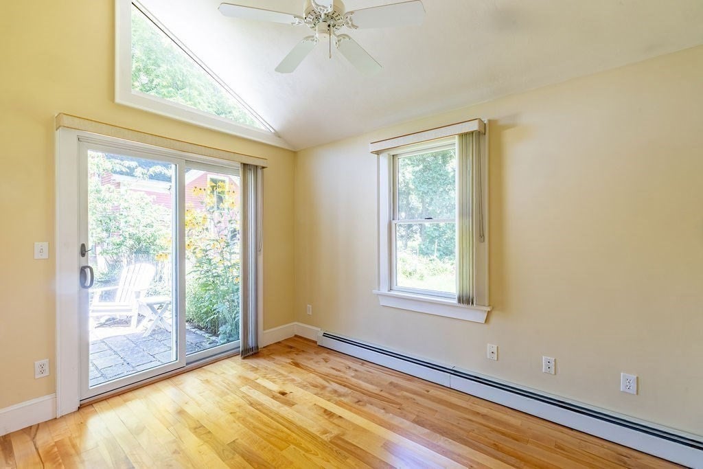 40 N Main St #3, Ipswich, MA Photo #30