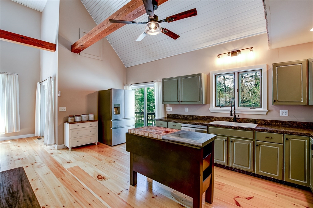 14 Laurel Drive