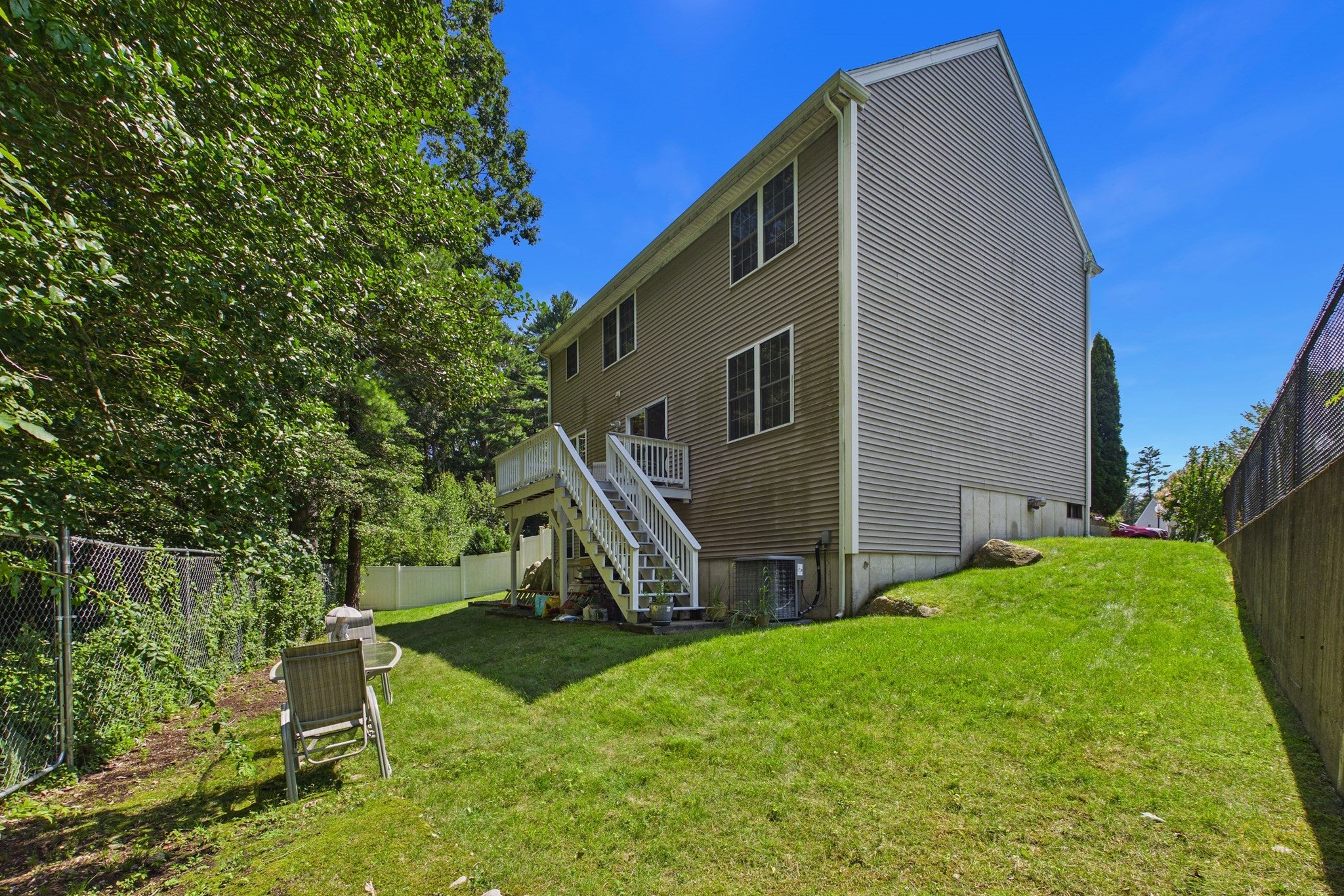76 Erin Ct, New Bedford, MA, 76 Erin Ct, New Bedford, MA Photo #33