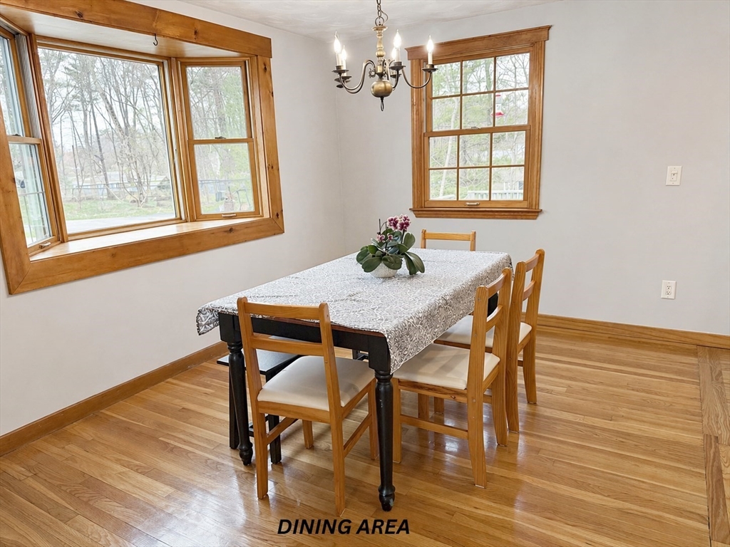 91 Loganberry Dr