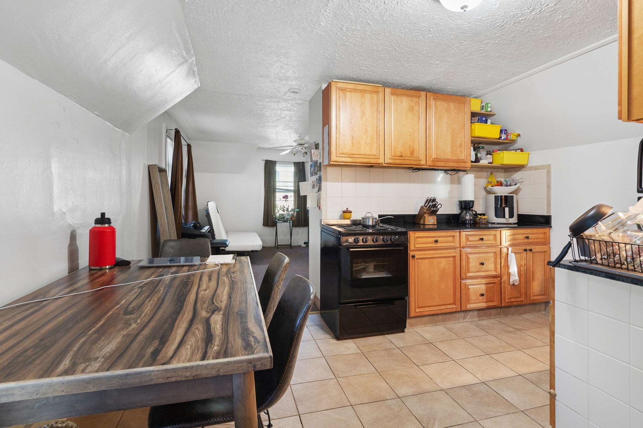 64 Pine St, Swampscott, MA, 64 Pine St, Swampscott, MA Photo #11