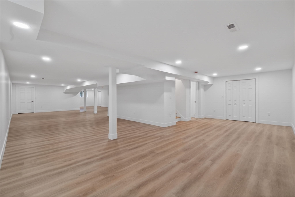 65 Fox Run Rd, Sudbury, MA Photo #32