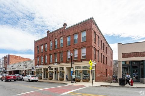 39-45 Main St Hudson MA 01749