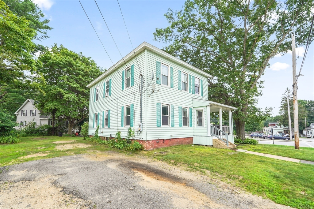 15 Robillard St