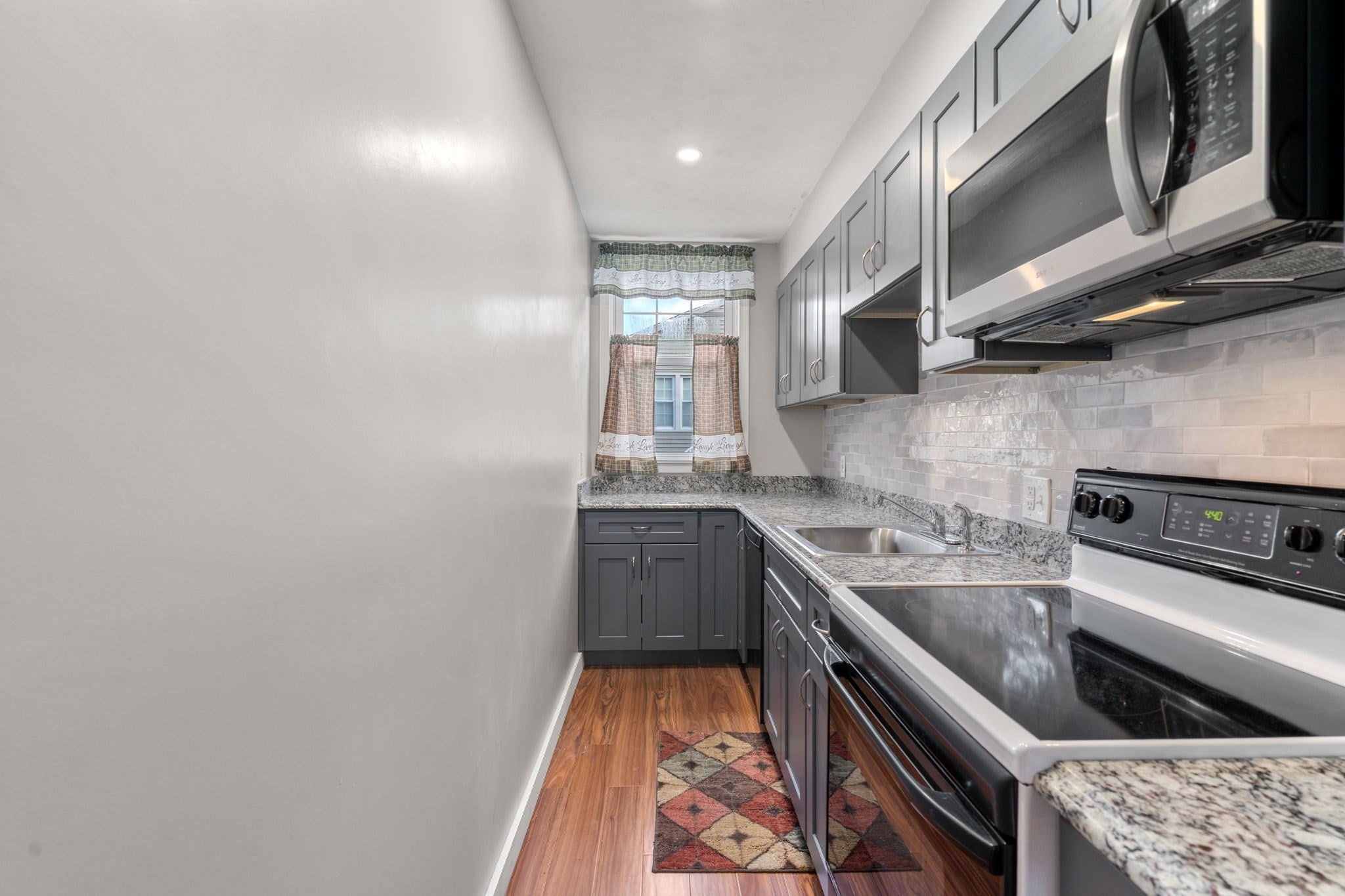 134 Commonwealth Ave, Worcester, MA, 134 Commonwealth Ave, Worcester, MA Photo #4