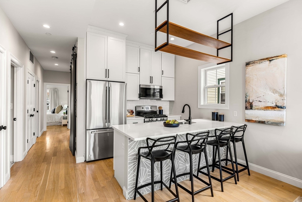 30-32 Wentworth St 2