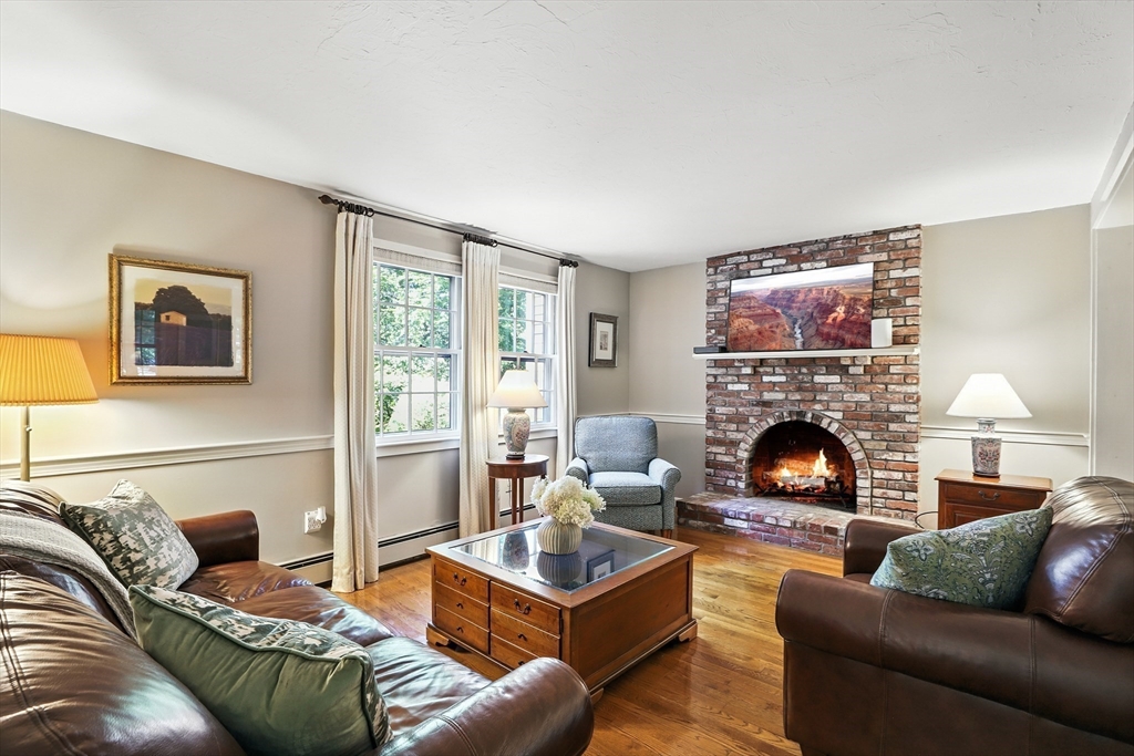 7 Carl Rd