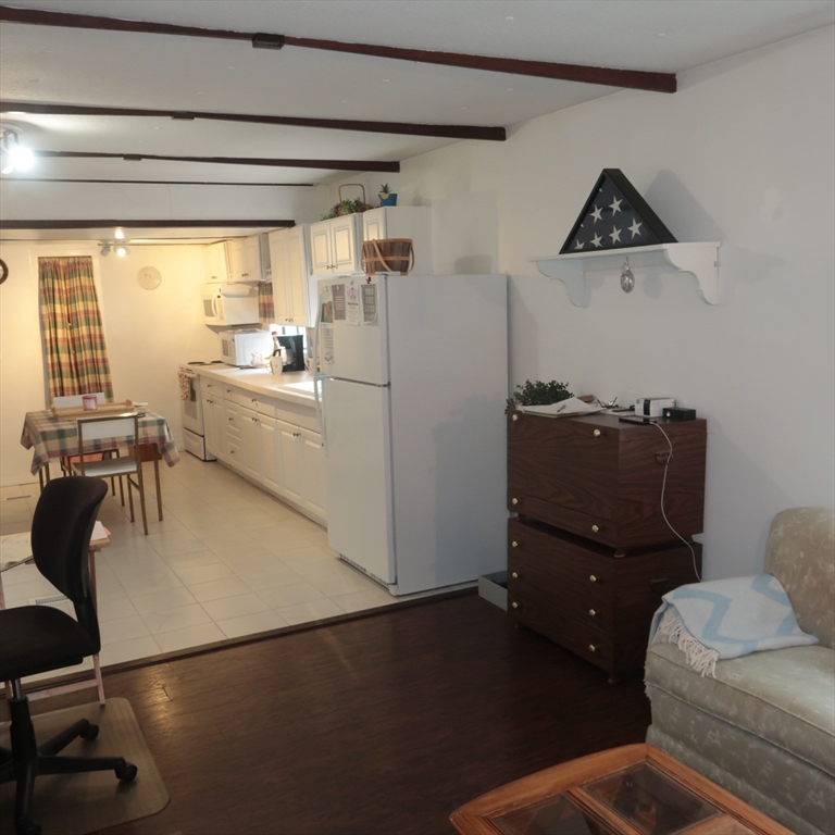 846 Broadway 23