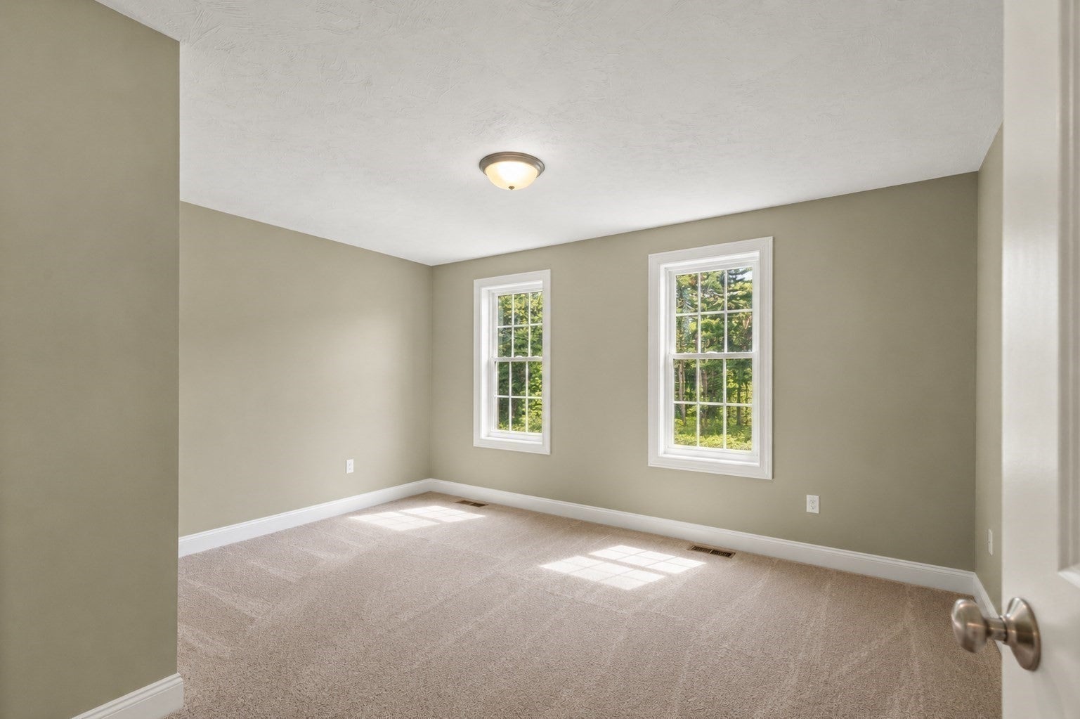 9 Shamrock Ln, Lakeville, MA, 9 Shamrock Ln, Lakeville, MA Photo #12