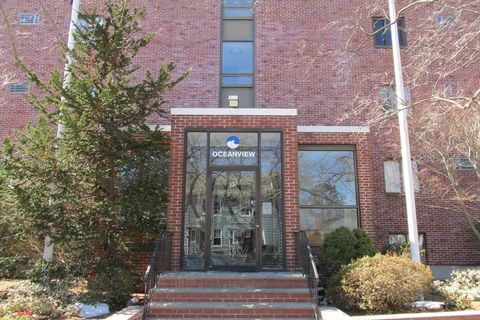 Photo of 95 Nahant St #12, Lynn, MA 01902 (MLS # 73510828)