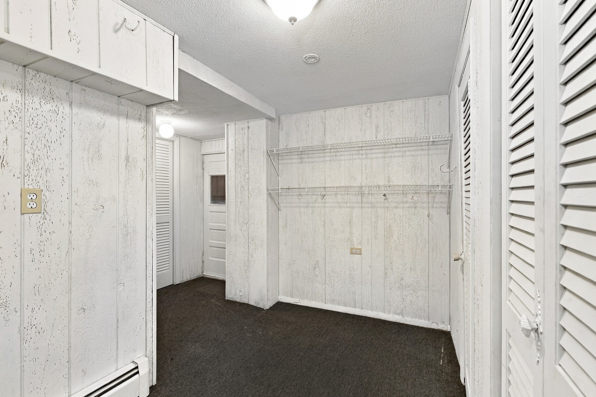 85 Pine St, Swampscott, MA Photo #29
