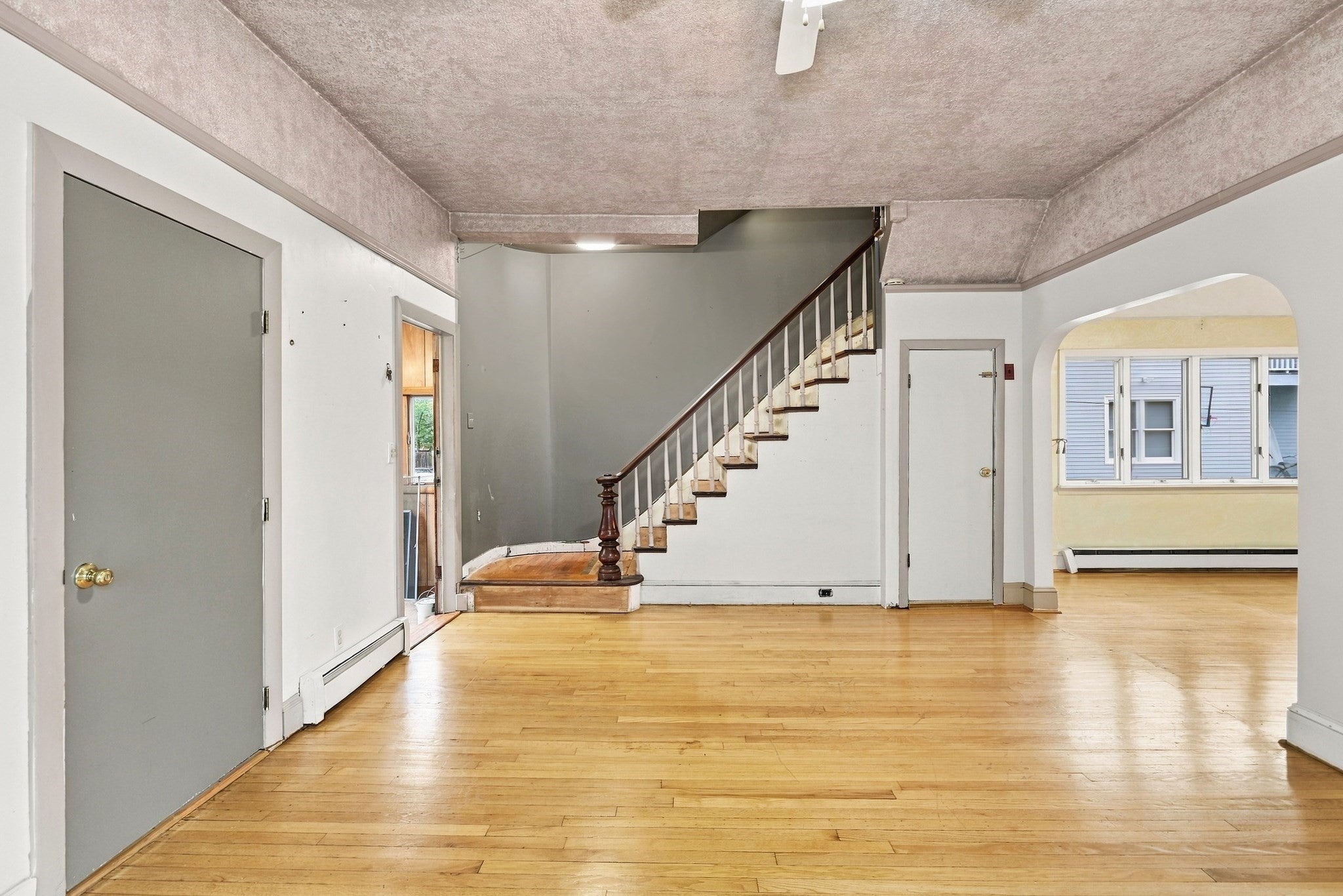 85 Pine St