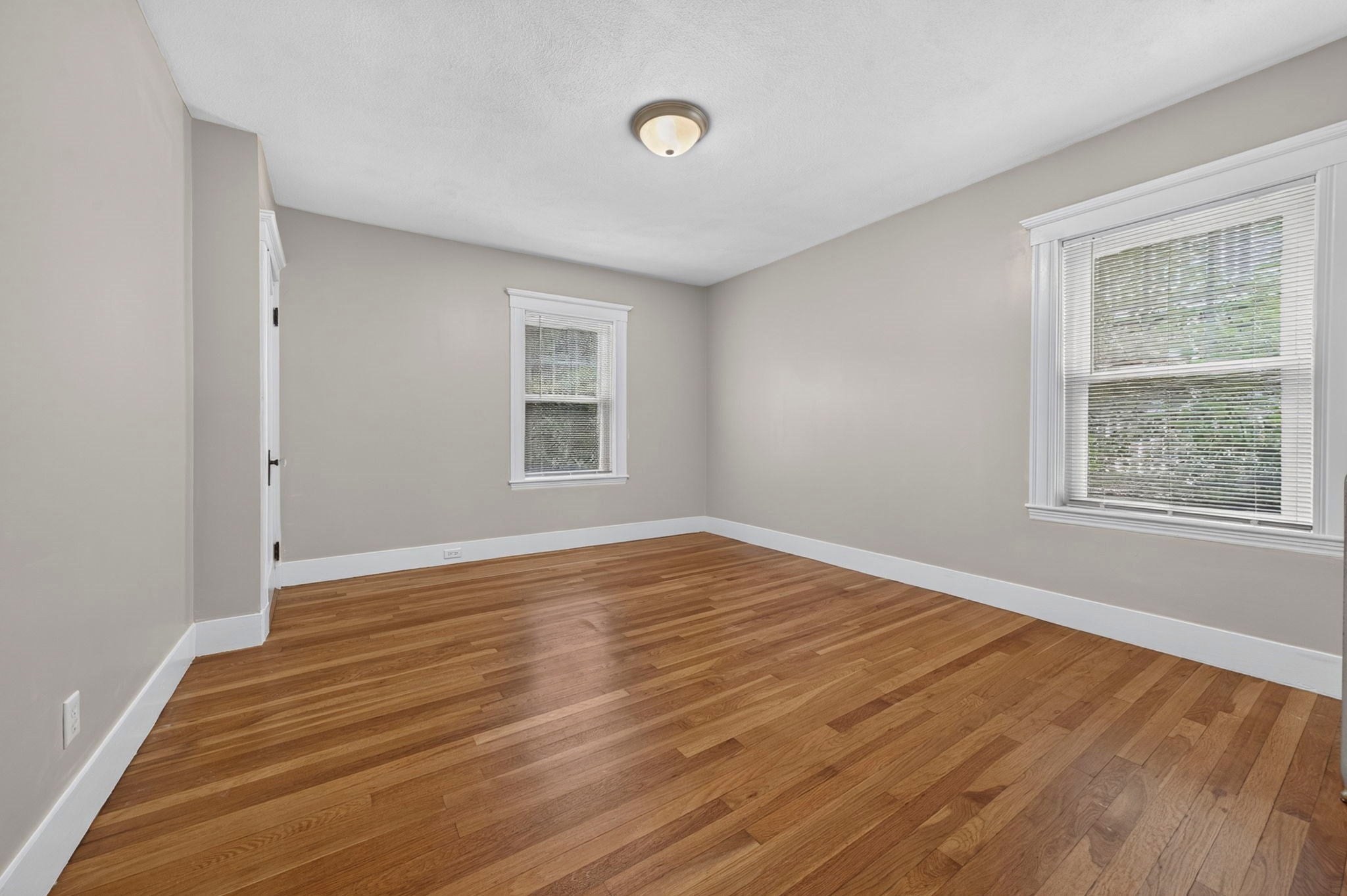 156 West Adams St #2, Somerville, MA Photo #5