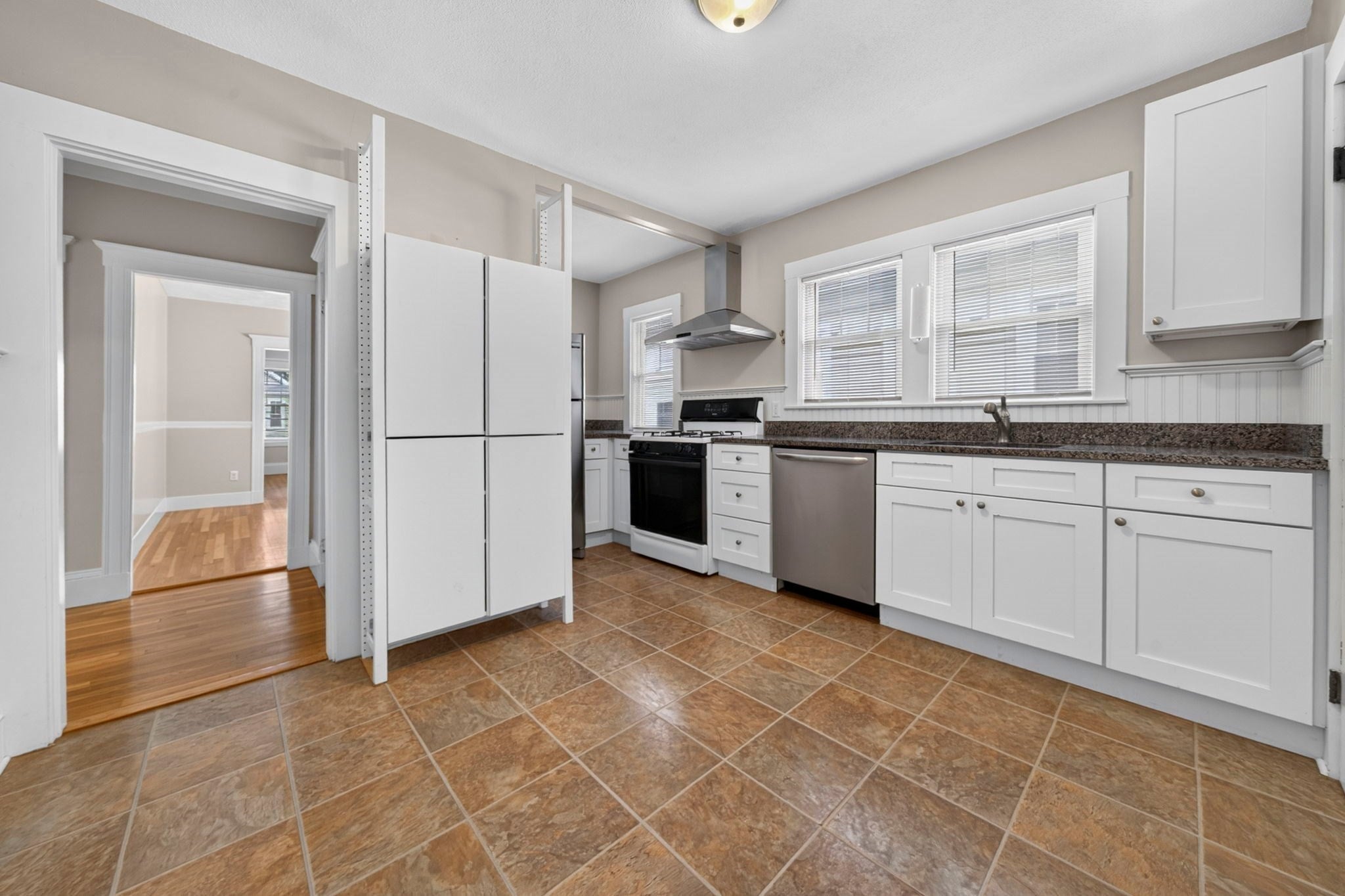 156 West Adams St #2, Somerville, MA Photo #1